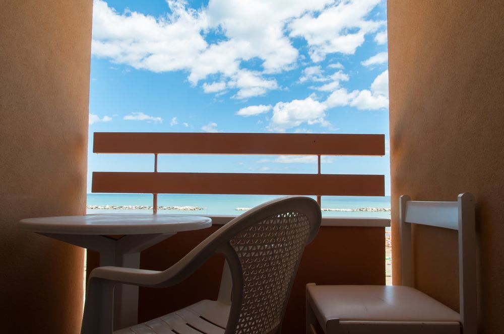 Hotel Eden Viserbella di Rimini Bagian luar foto